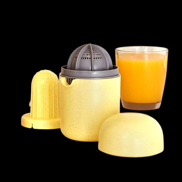 NEW!! ECO Citrus Juicer - Lemon, Lime, Orange Compact Squeezer. Portable, Easy!! - Picture 6 of 10